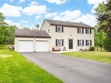 10 Guaymar Circle , Rochester, NY 14624