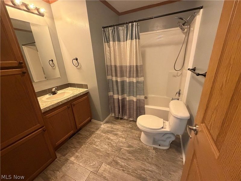 40 Tuckmere Drive, Painesville, OH 44077 Photo 18