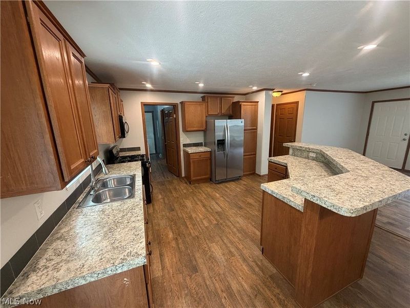 40 Tuckmere Drive, Painesville, OH 44077 Photo 3