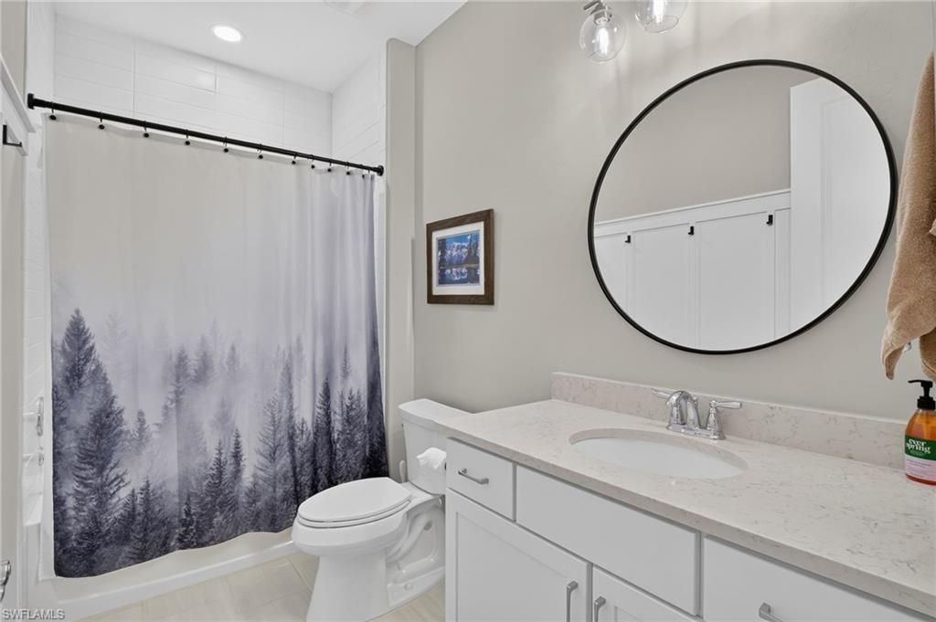 17624 Kinzie Ln, Estero, FL 33928 Photo