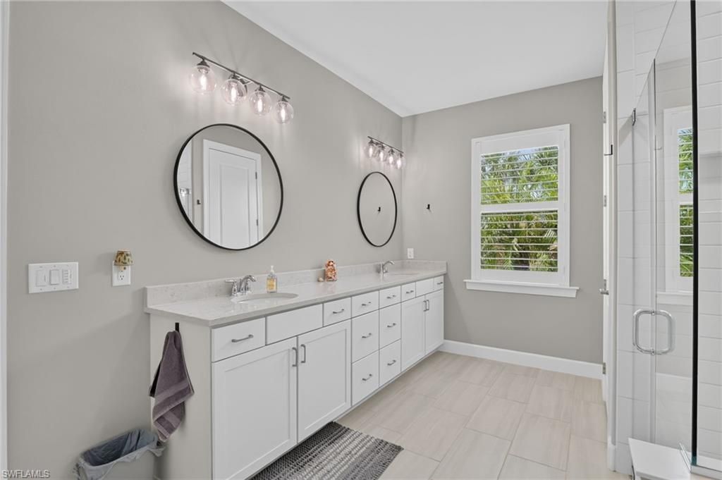 17624 Kinzie Ln, Estero, FL 33928 Photo