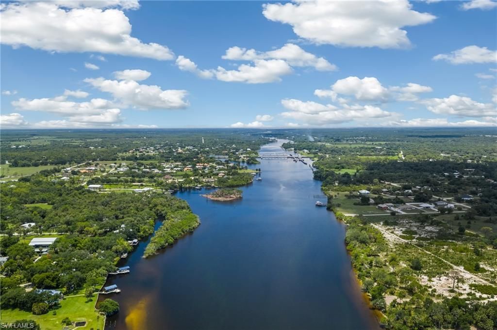 18180 N Olga Dr, Alva, FL 33920 Photo