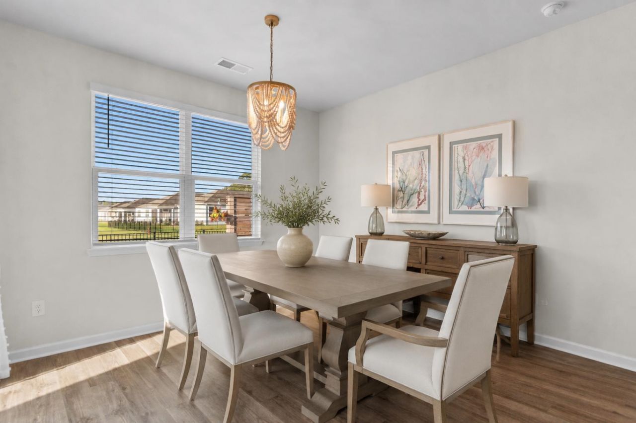 409 Samara Dr.  Photo 12