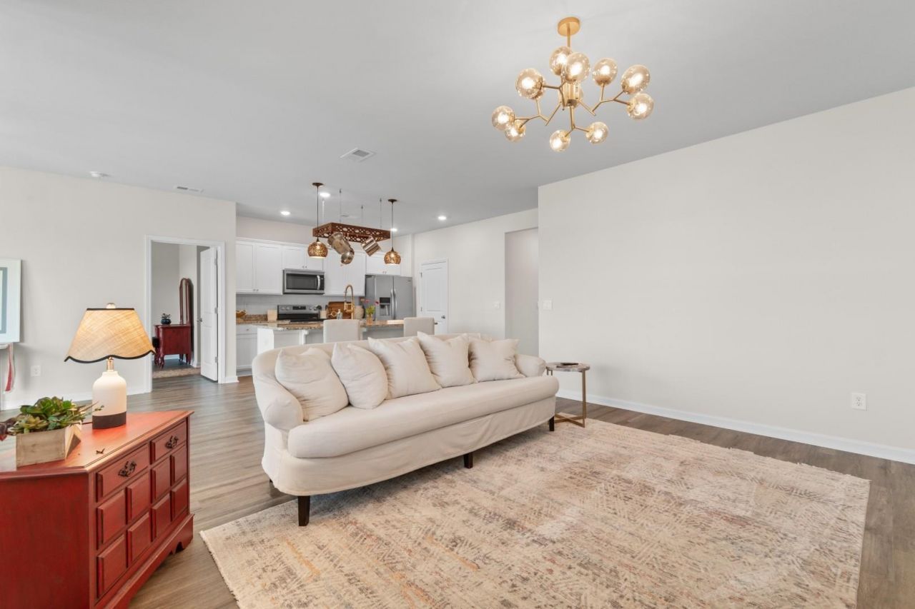 409 Samara Dr.  Photo 13