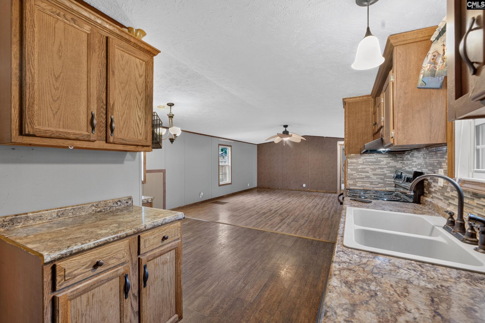 150 Harbors End Drive Photo 11