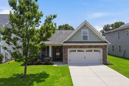 509 Hallbrook Lane photo 4