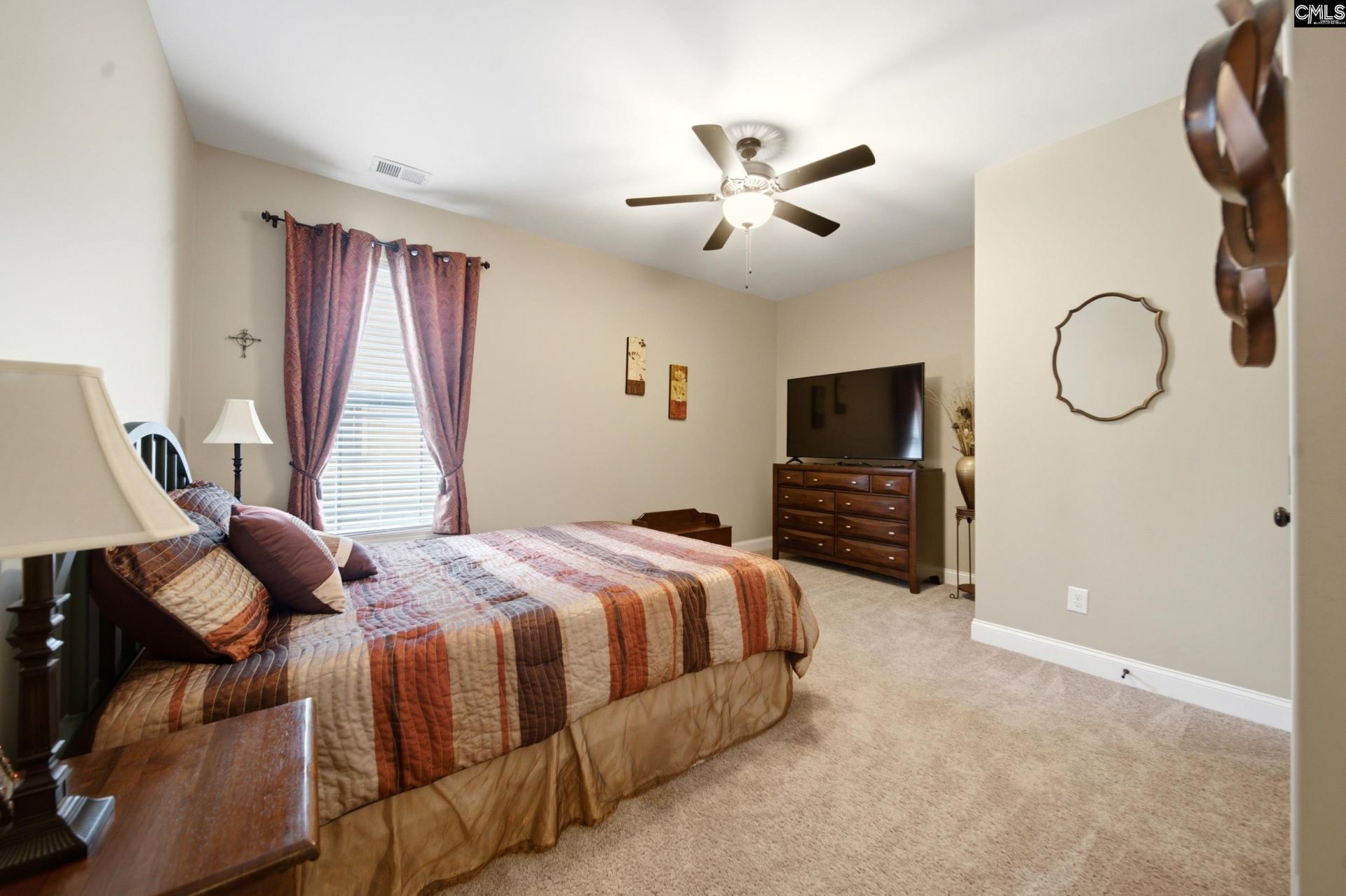 509 Hallbrook Lane Photo 22