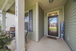 509 Hallbrook Lane photo 4