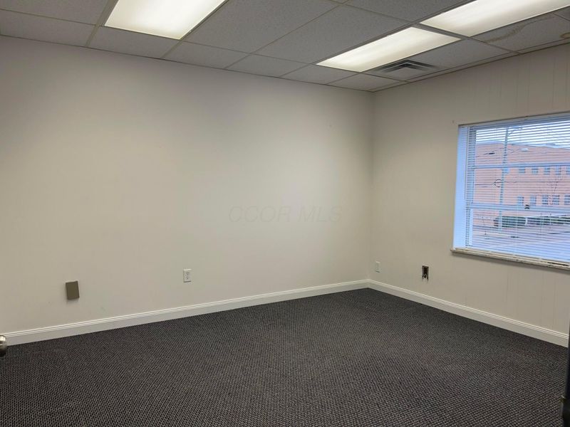 115 W Wheeling Street , Unit C & D, Lancaster, OH 43130 Photo 2