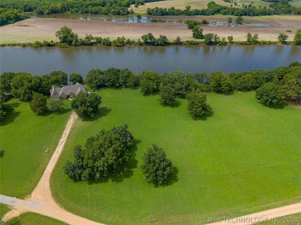 10 Galloway Bay , Strang, OK 74367
