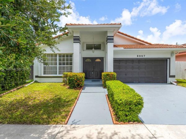 8967 NW 146th Ter , Miami Lakes, FL 33018