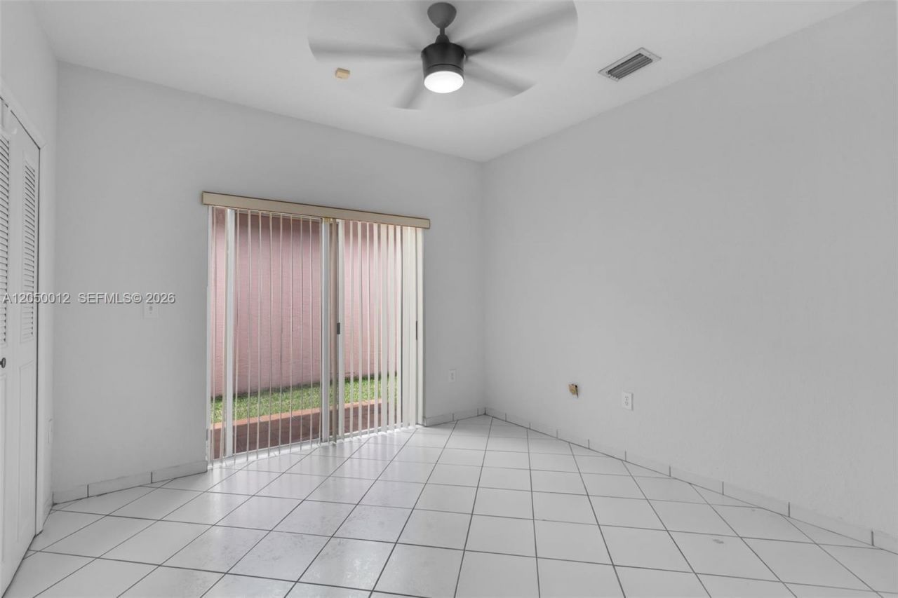 8967 NW 146th Ter , Miami Lakes, FL 33018 Photo