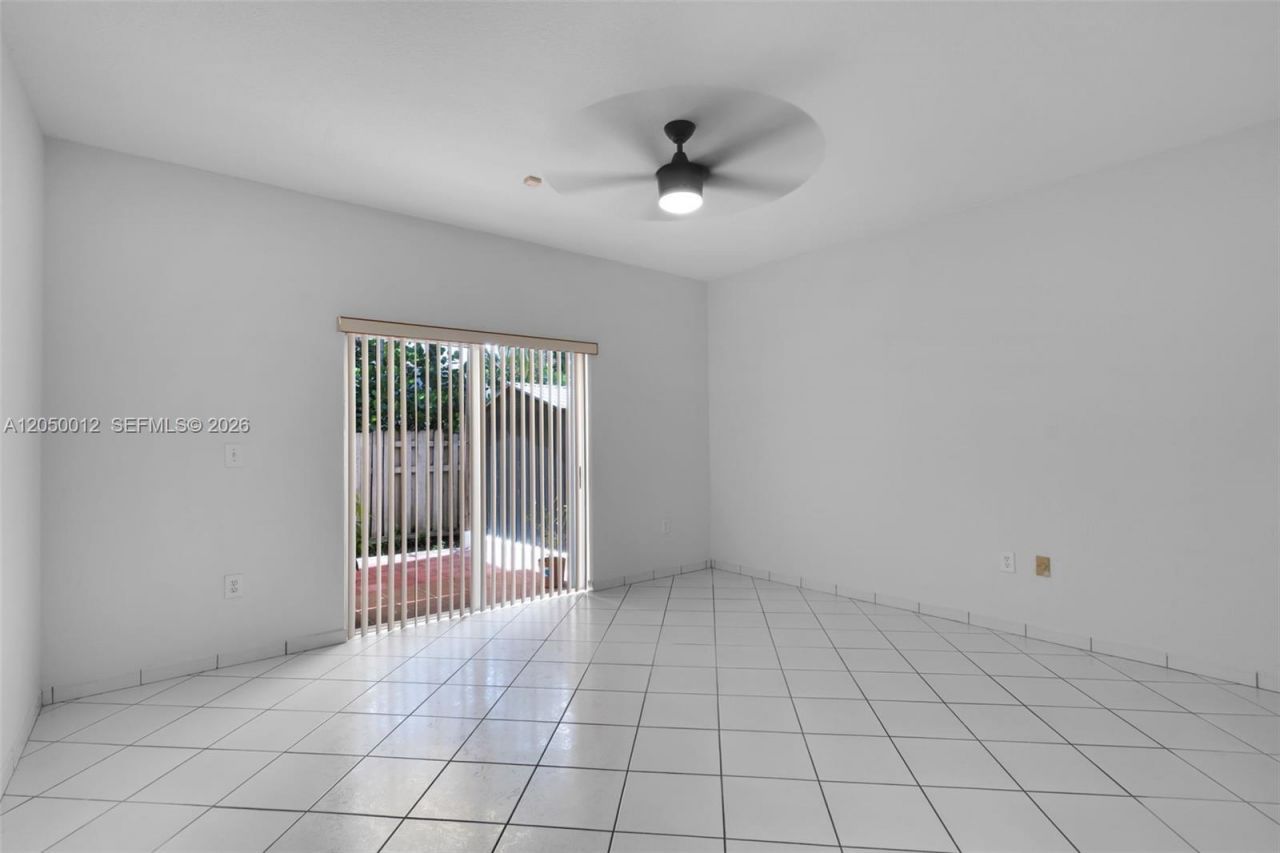 8967 NW 146th Ter , Miami Lakes, FL 33018 Photo