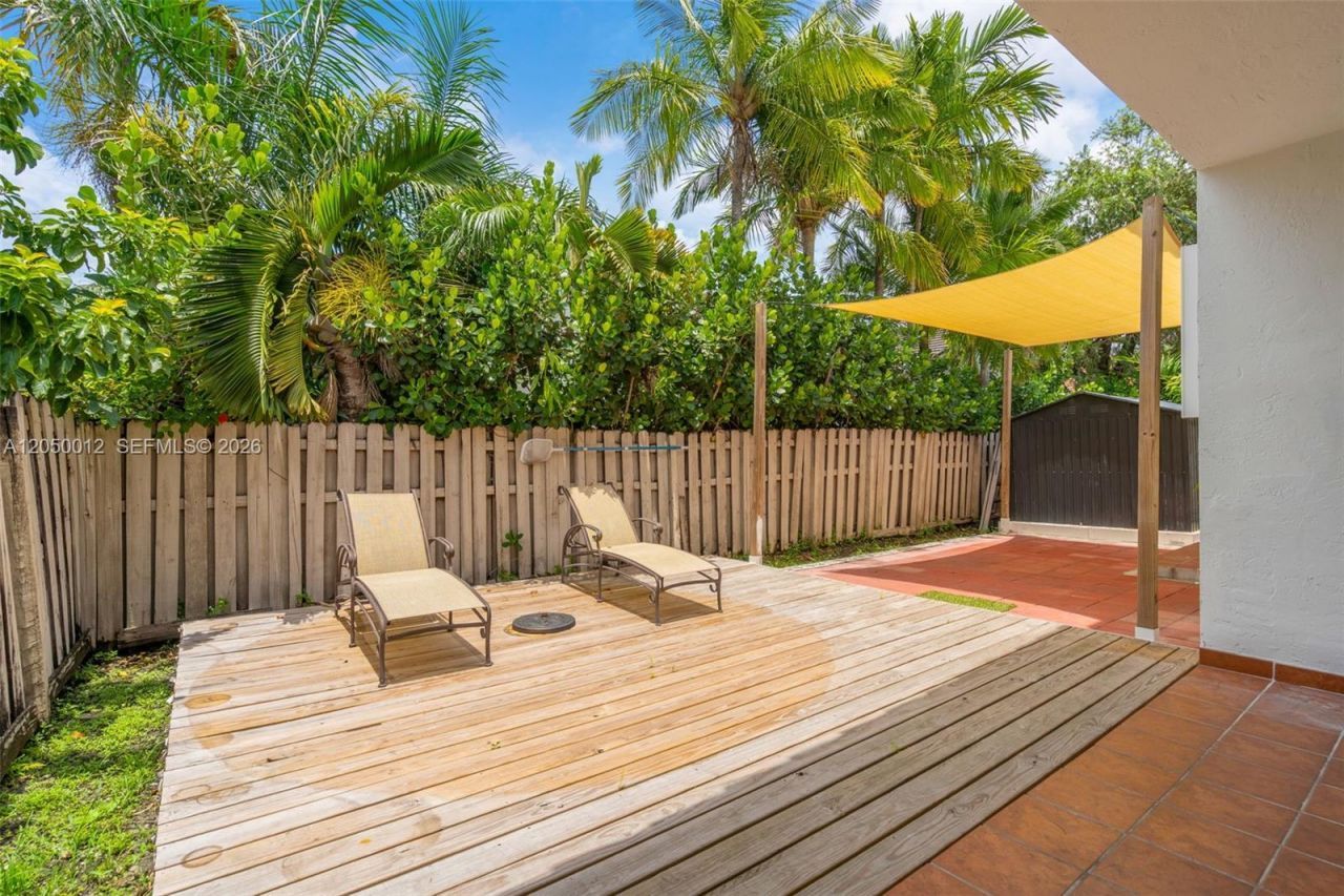 8967 NW 146th Ter , Miami Lakes, FL 33018 Photo
