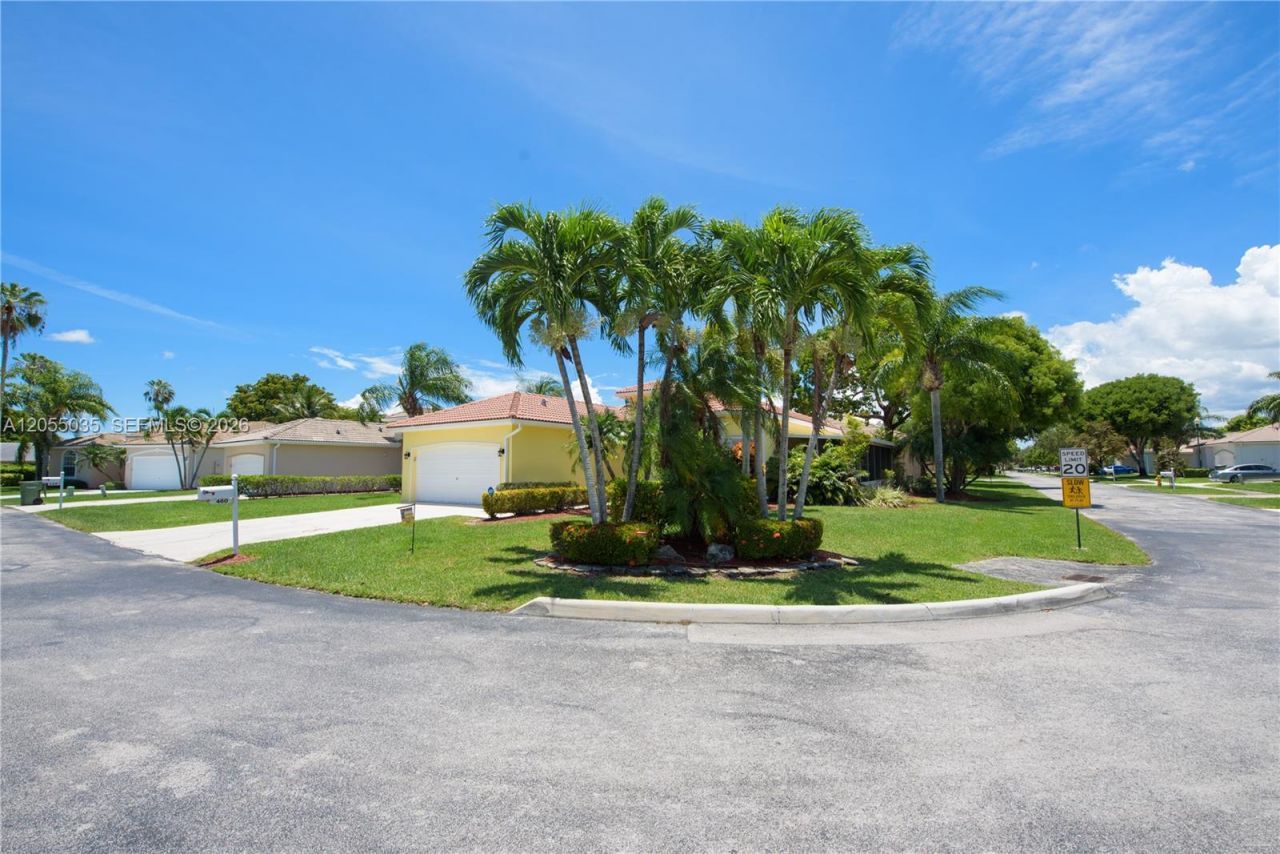 460 SE 24th Dr , Homestead, FL 33033 Photo