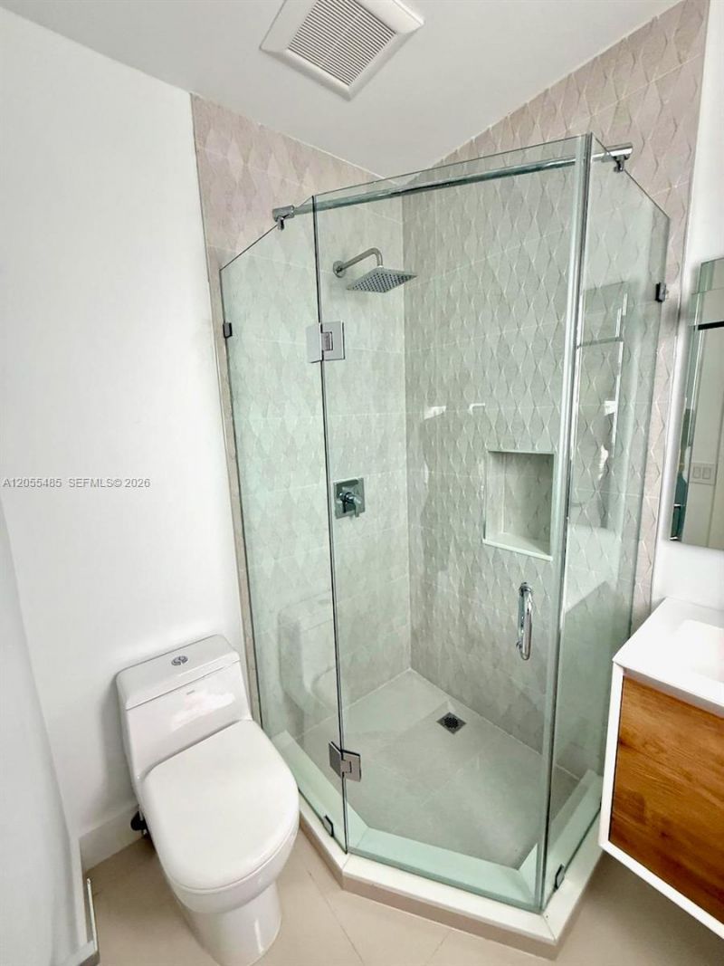 1365 Daytonia Rd, Miami Beach, FL 33141 Photo
