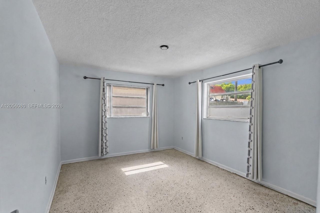 1250 W 26th Pl , Unit 108, Hialeah, FL 33010 Photo
