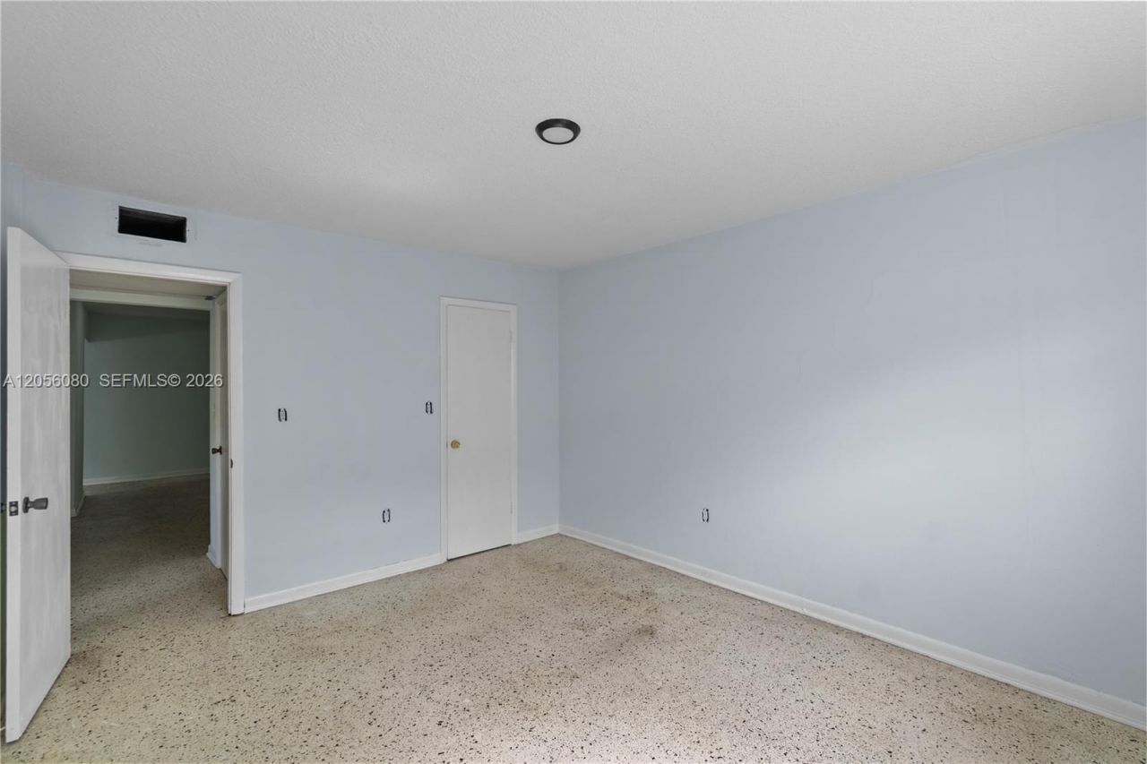1250 W 26th Pl , Unit 108, Hialeah, FL 33010 Photo
