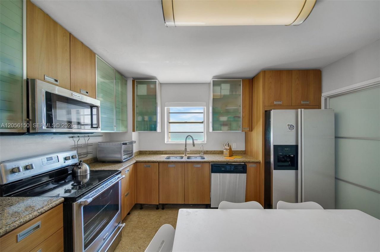 Please Call For Address, Unit 10G, Miami Beach, FL 33140 Photo
