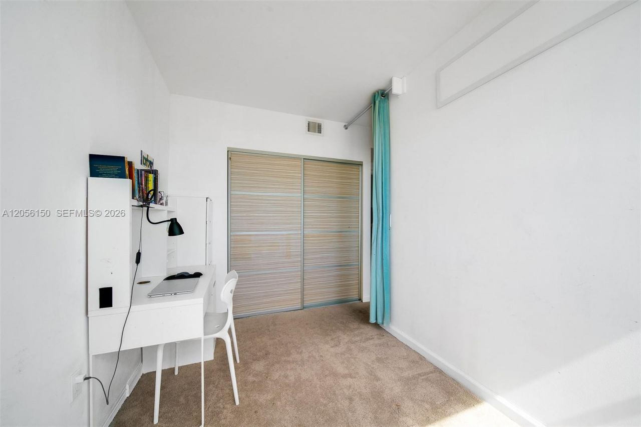 Please Call For Address, Unit 10G, Miami Beach, FL 33140 Photo