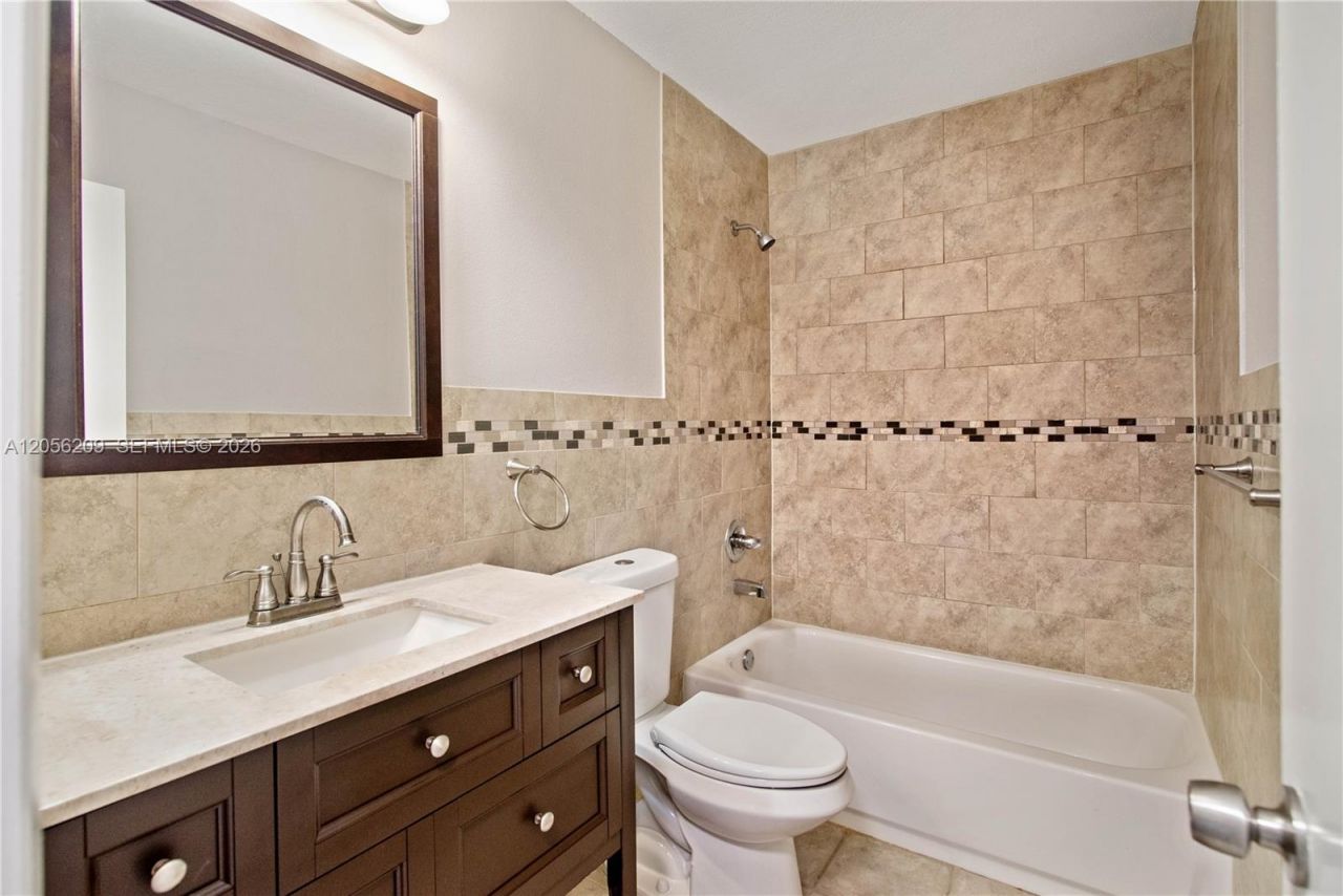1197 Washington Cir , Unit 1197A, Homestead, FL 33034 Photo