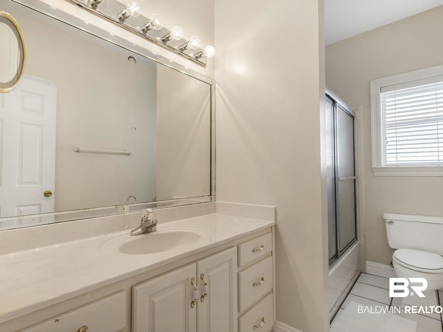 Property Image 101