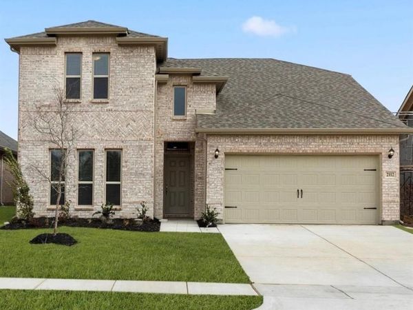 2112 Sesaro Drive, Aubrey, TX 76227