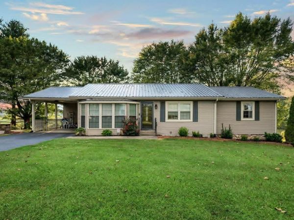 2893 Hollow Road, Glasgow, KY 42141