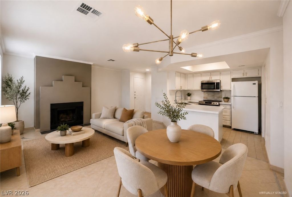 8600 W Charleston Boulevard , Las Vegas, NV 89117