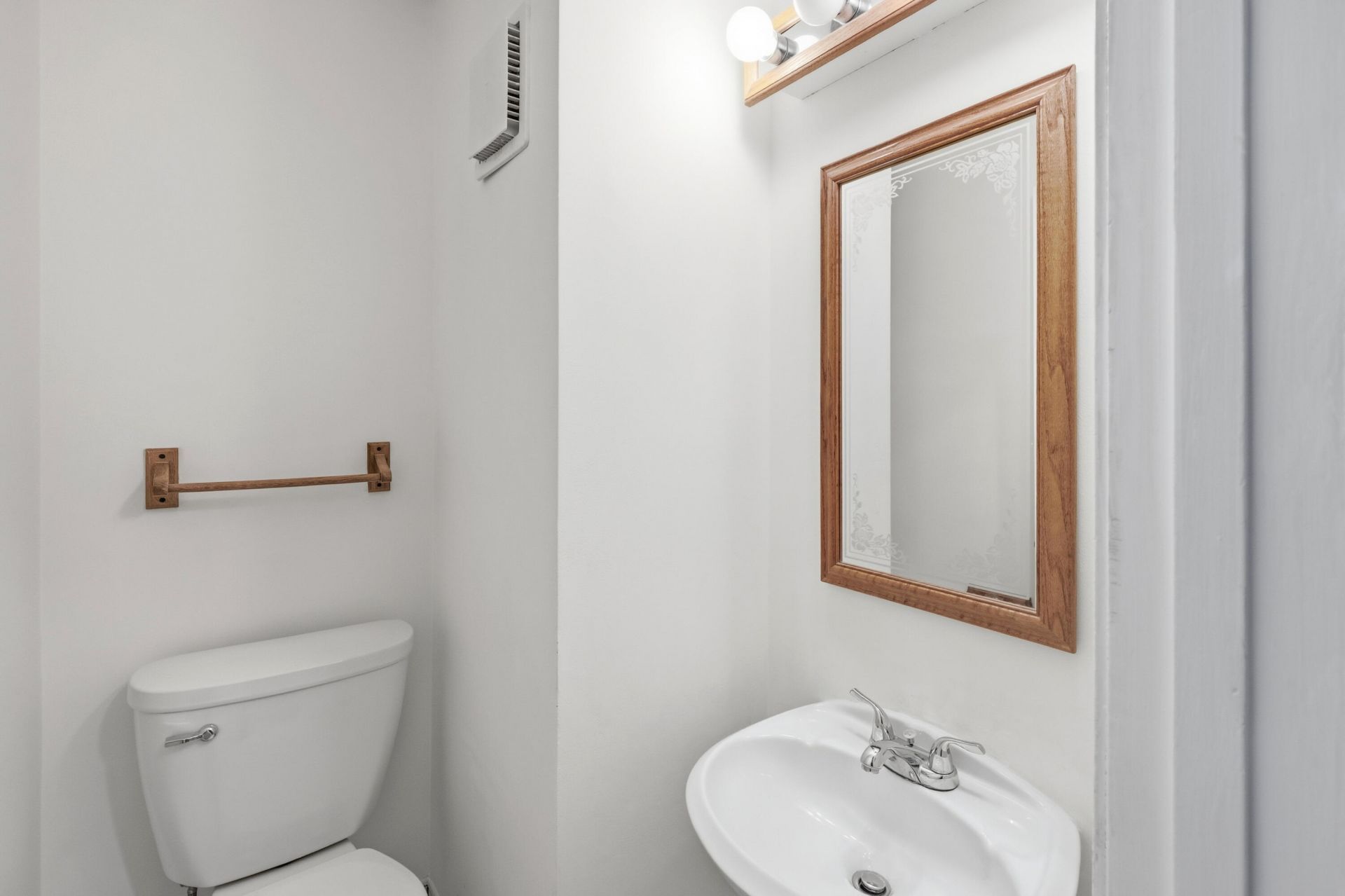 108 Bindon Circle Photo 12