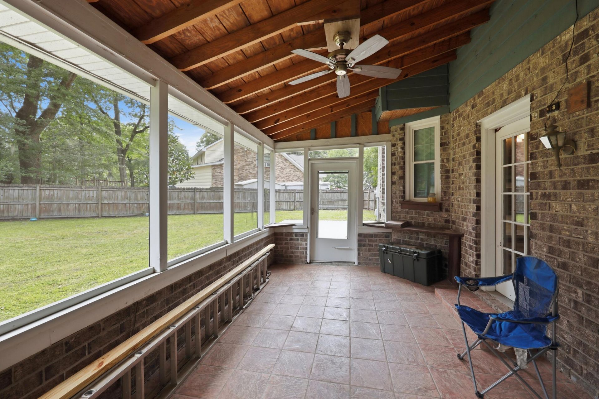 108 Bindon Circle Photo 39
