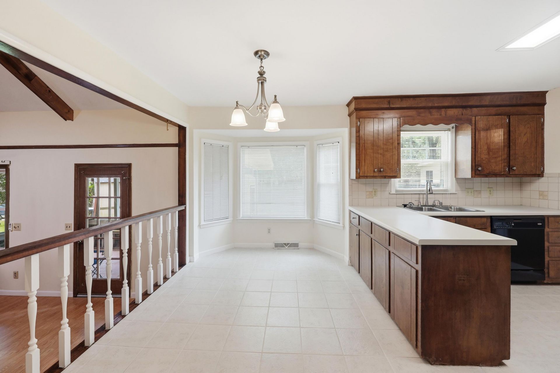 108 Bindon Circle Photo 8