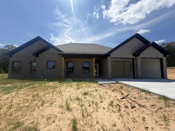 1136 Duke Drive, Bauxite, AR 72011