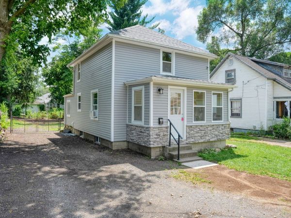 153 Hollis Street, Jackson, MI 49203