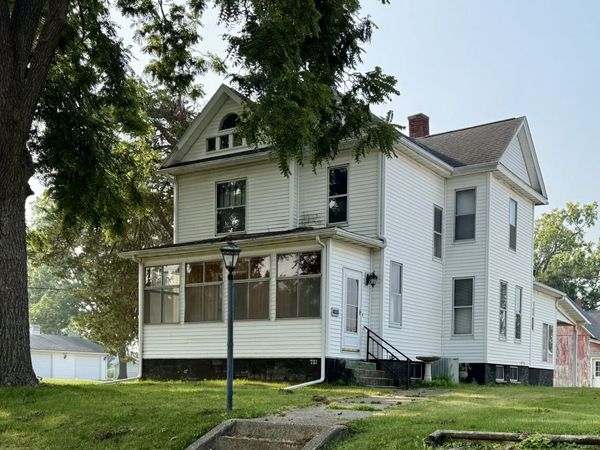 721 Pleasant Street , Kewanee, IL 61443