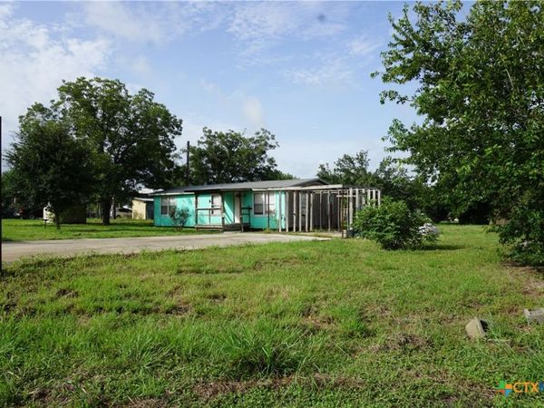5026 Acorn Way , San Marcos, TX 78666