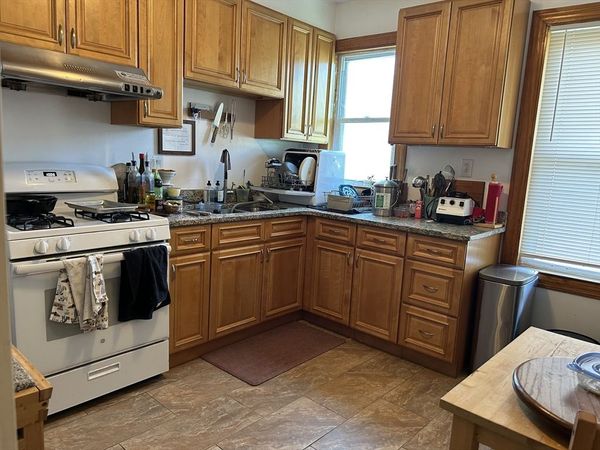 24 Boston Ave, Unit 3, Somerville, MA 02144
