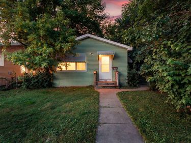 3822 Dupont Avenue N, Minneapolis, MN 55412