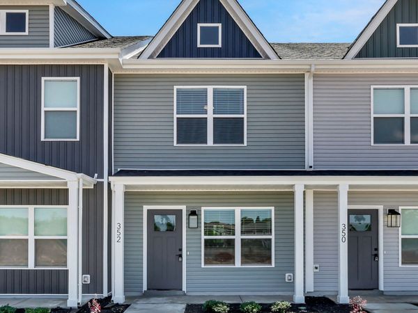 352 Front Ridge Cir, Clarksville, TN 37040