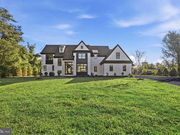 1337 VALLEY ROAD, GLEN MILLS, PA 19342