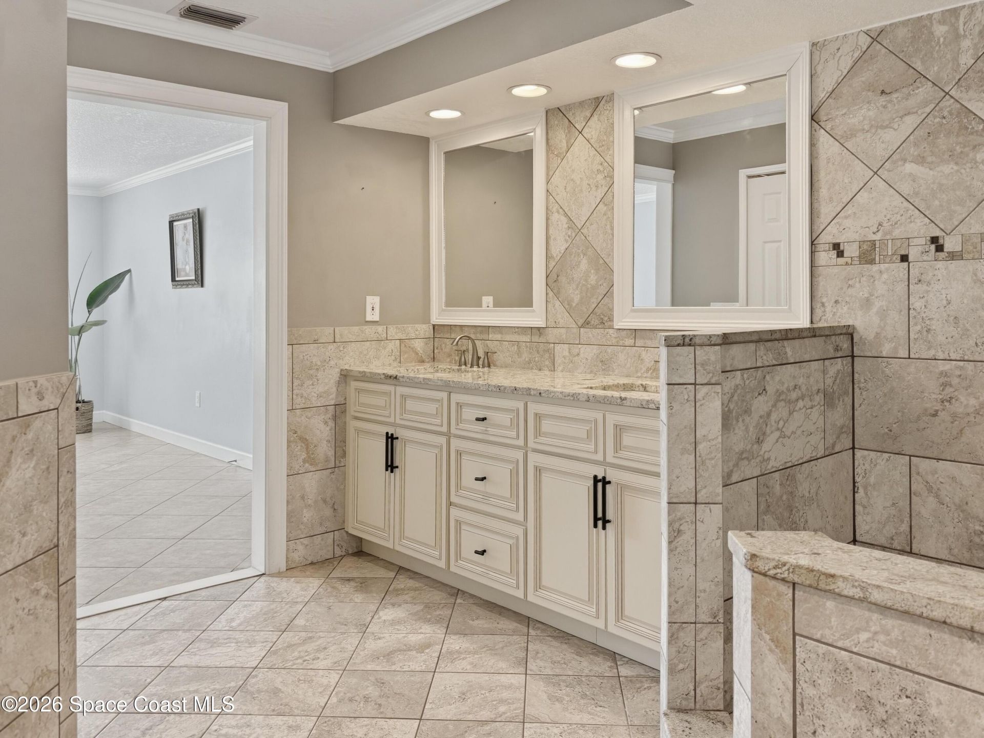 1560 Gisinger Court Nw, Palm Bay, FL 32907 Photo