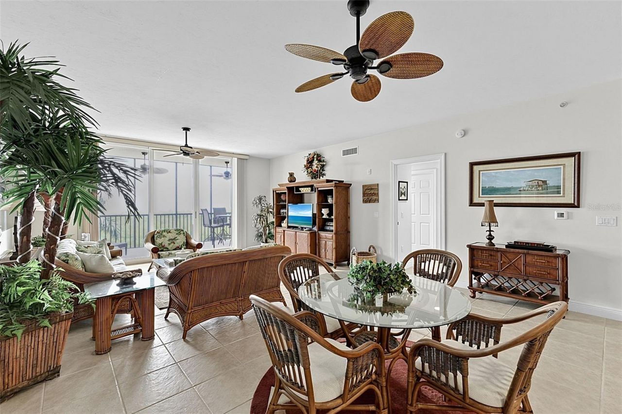 3329 Sunset Key Circle, Unit 204, Punta Gorda, FL 33955 Photo