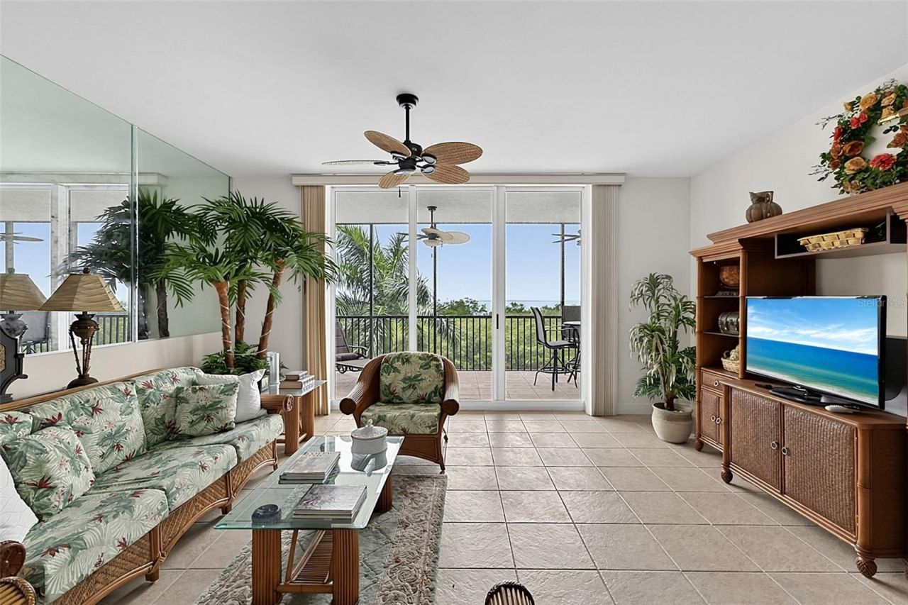 3329 Sunset Key Circle, Unit 204, Punta Gorda, FL 33955 Photo