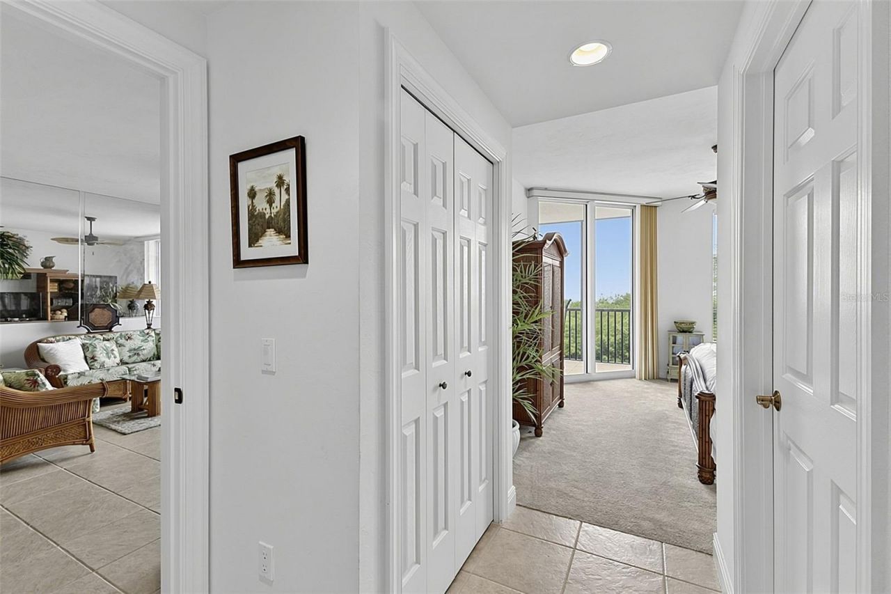 3329 Sunset Key Circle, Unit 204, Punta Gorda, FL 33955 Photo