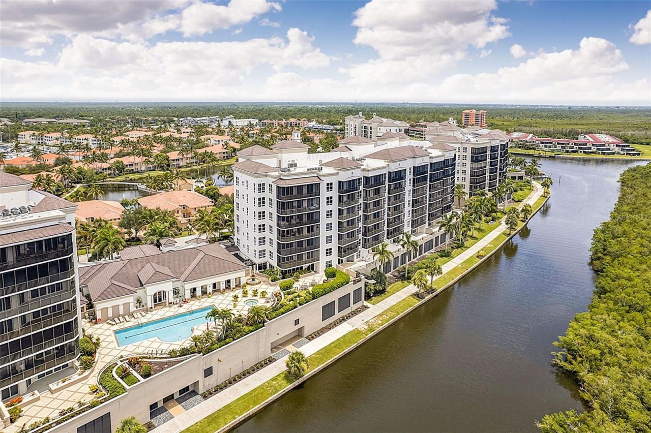 3329 Sunset Key Circle, Unit 204, Punta Gorda, FL 33955 Photo