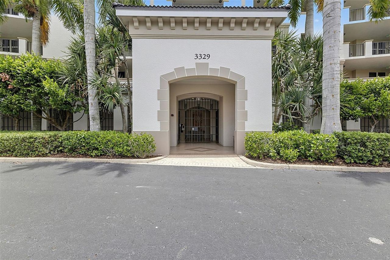 3329 Sunset Key Circle, Unit 204, Punta Gorda, FL 33955 Photo