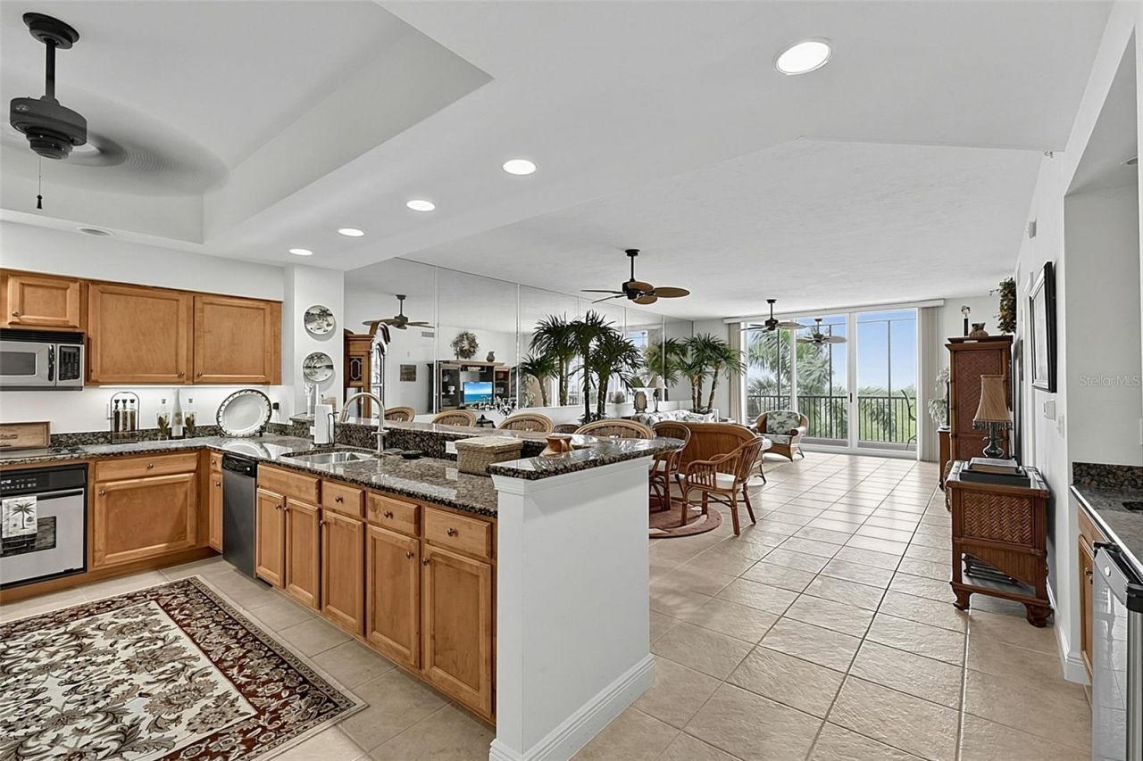 3329 Sunset Key Circle, Unit 204, Punta Gorda, FL 33955 Photo