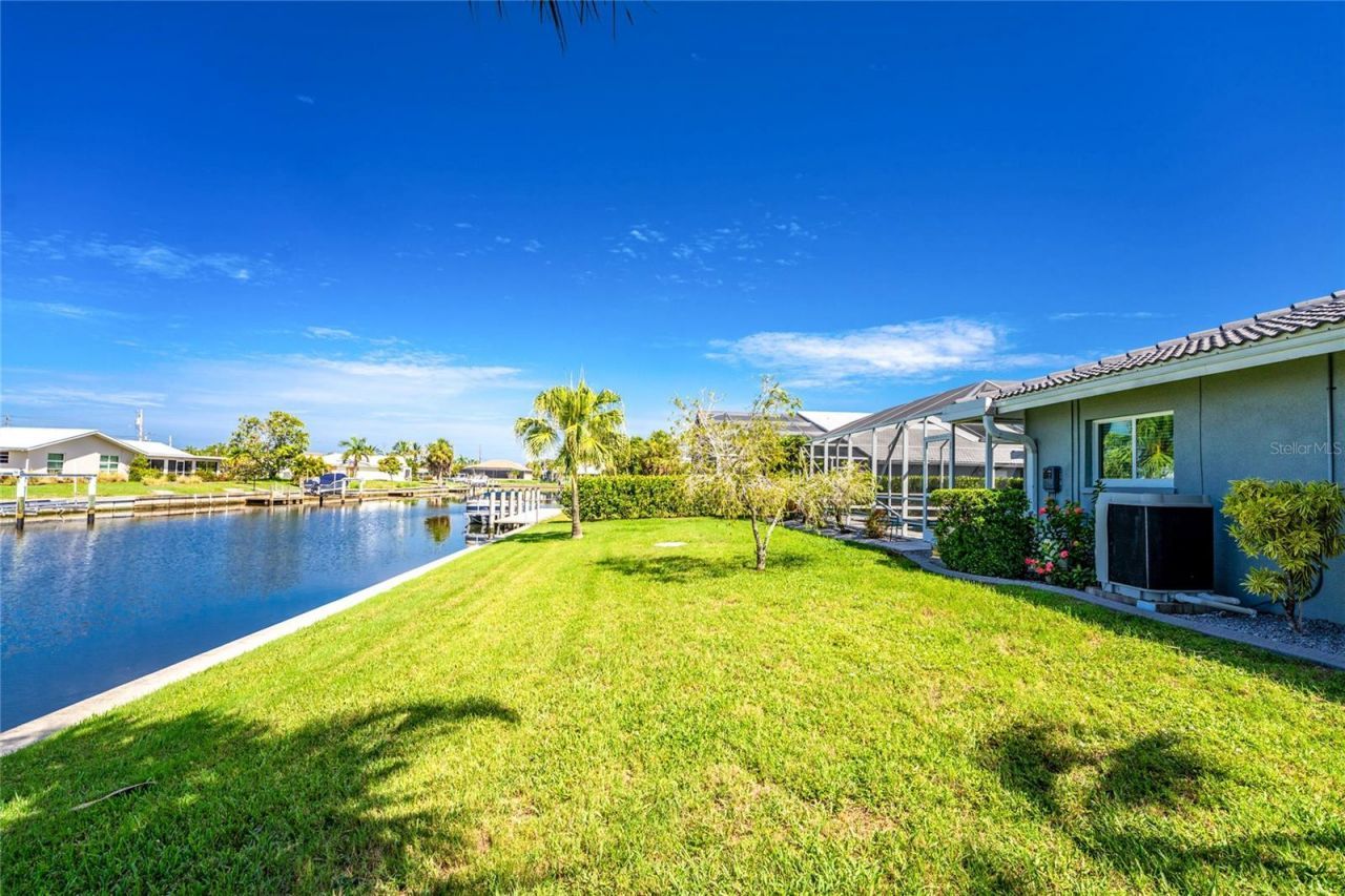 321 Capri Isles Ct, Punta Gorda, FL 33950 Photo