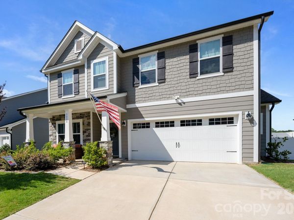 5080 Mooreland Oaks Way , Mount Holly, NC 28120