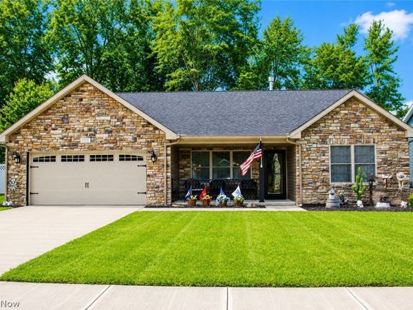 40011 Hope Court, Elyria, OH 44035